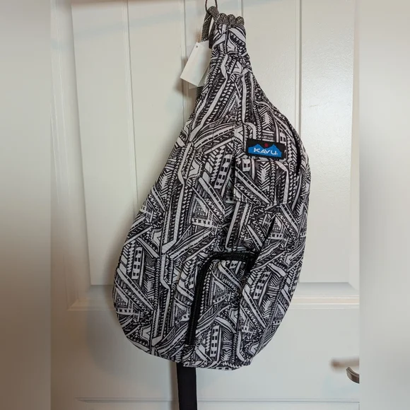Kavu | Bags | Kavu Black And White Crossbody Bag With  display picture 3